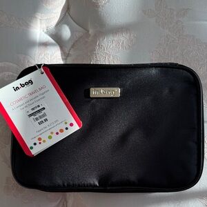 🎈New ~Travel Makeup Bag🎈